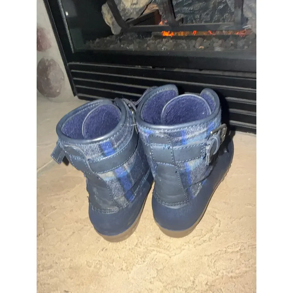 BareTraps Duck Boots - Size 7